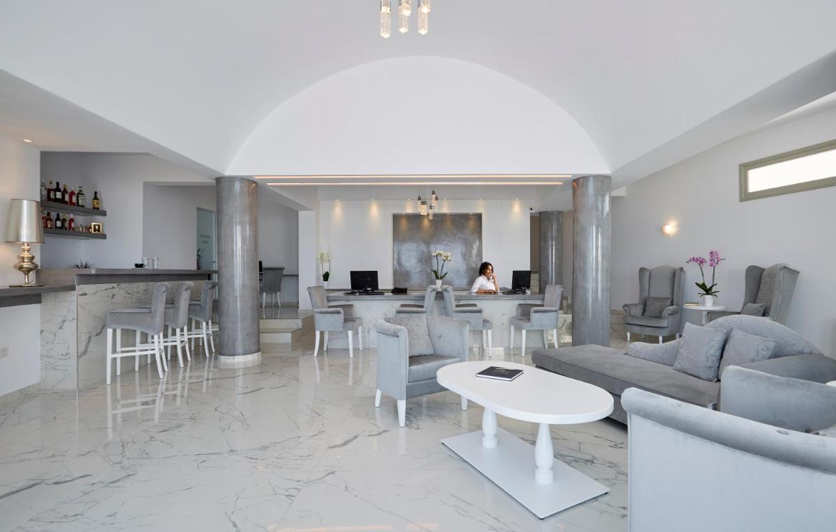 Aperanto Suites