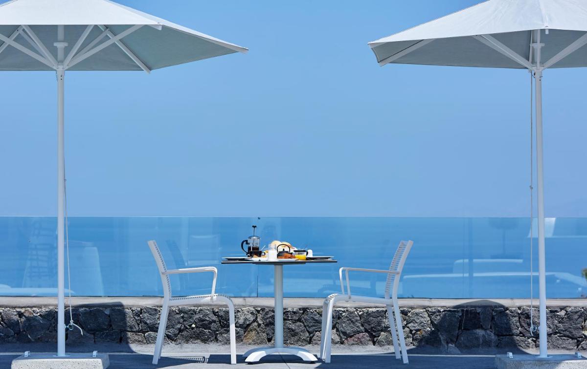 Aperanto Suites