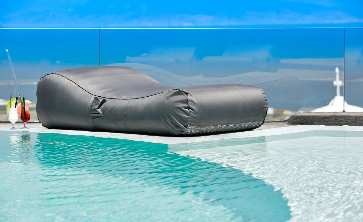 Aperanto Suites
