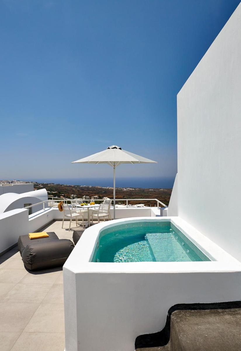 Aperanto Suites
