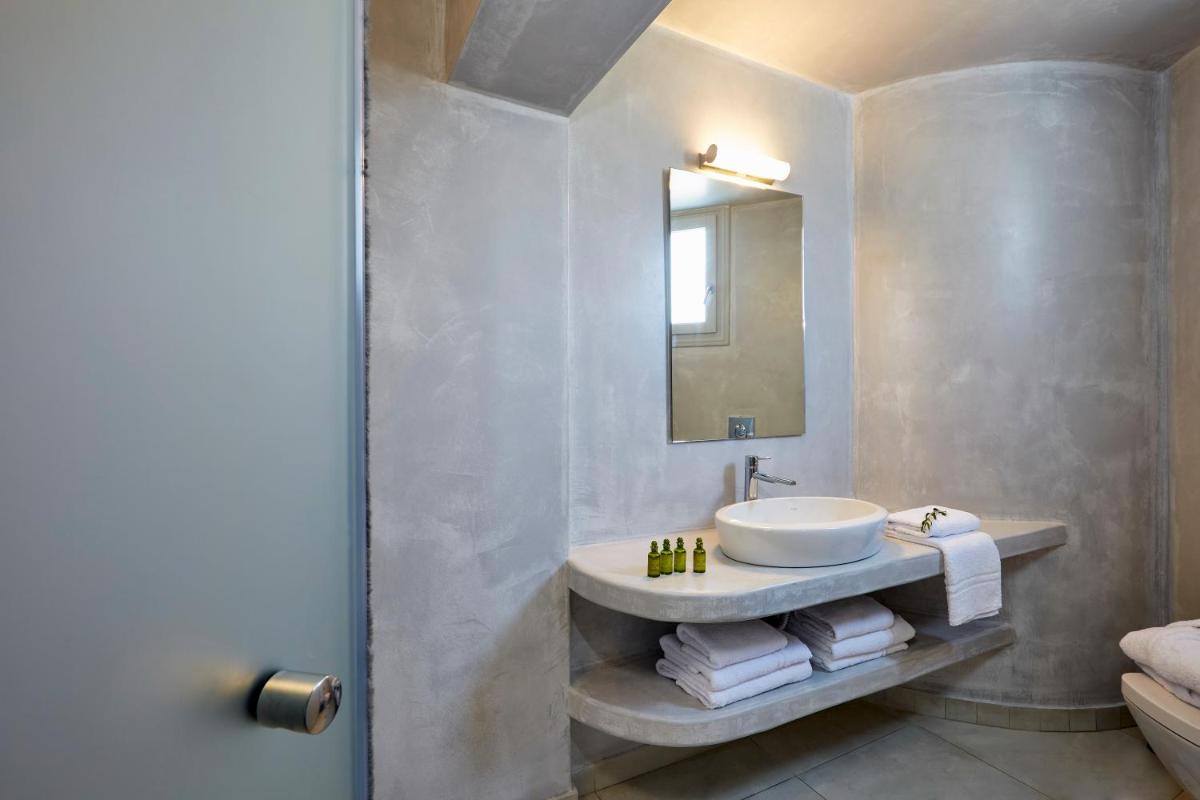 Aperanto Suites