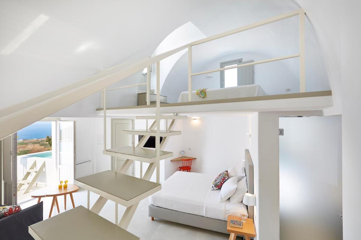 Aperanto Suites