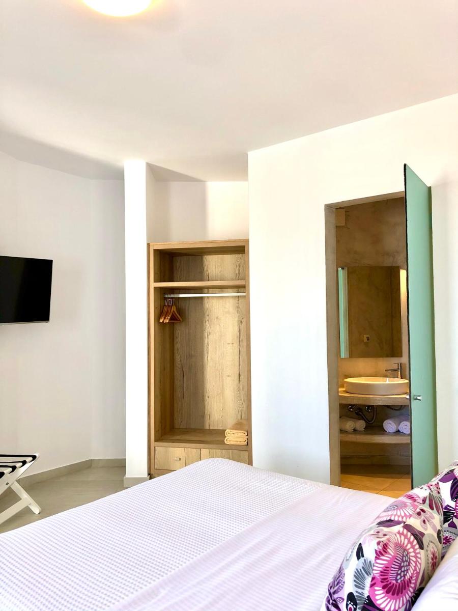 Aperanto Suites