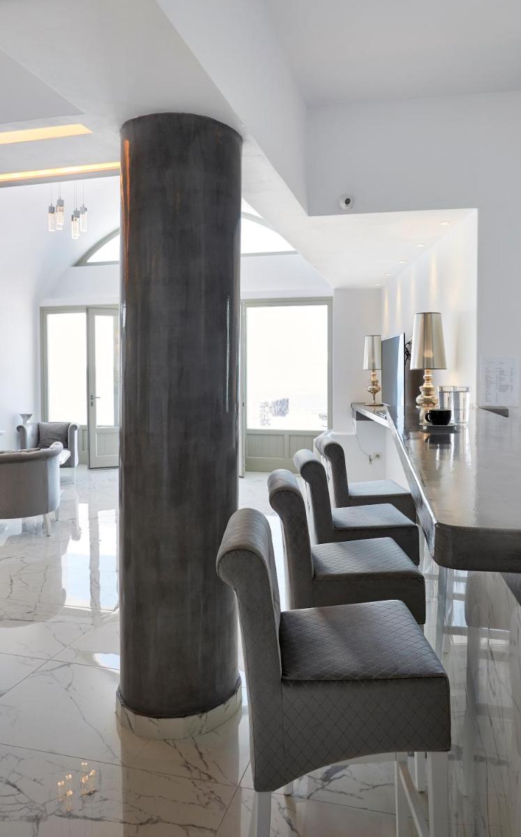 Aperanto Suites