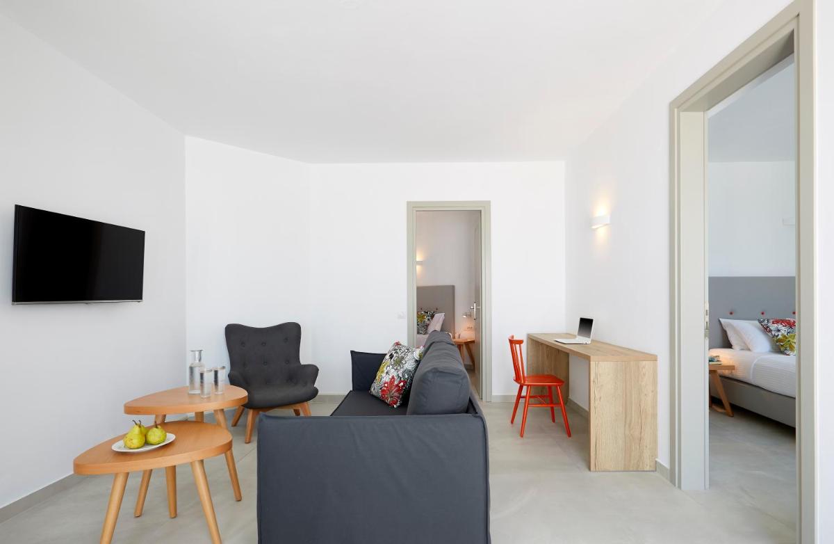 Aperanto Suites