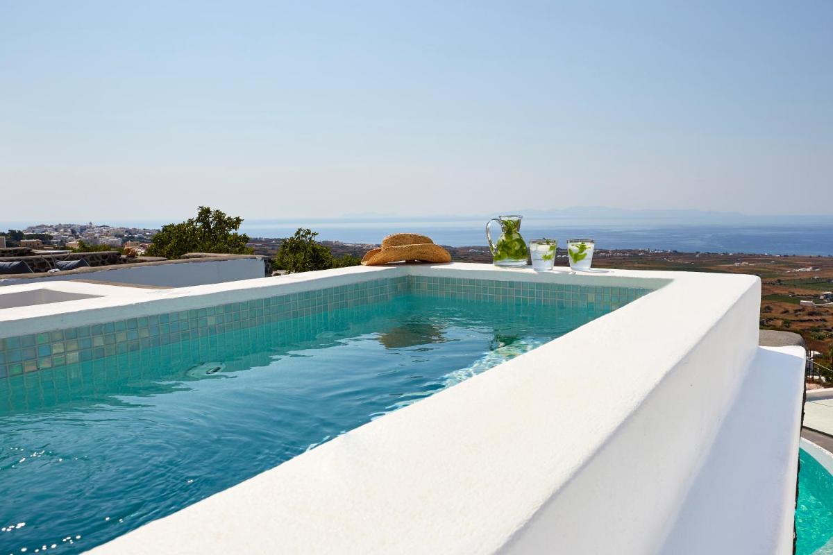 Aperanto Suites