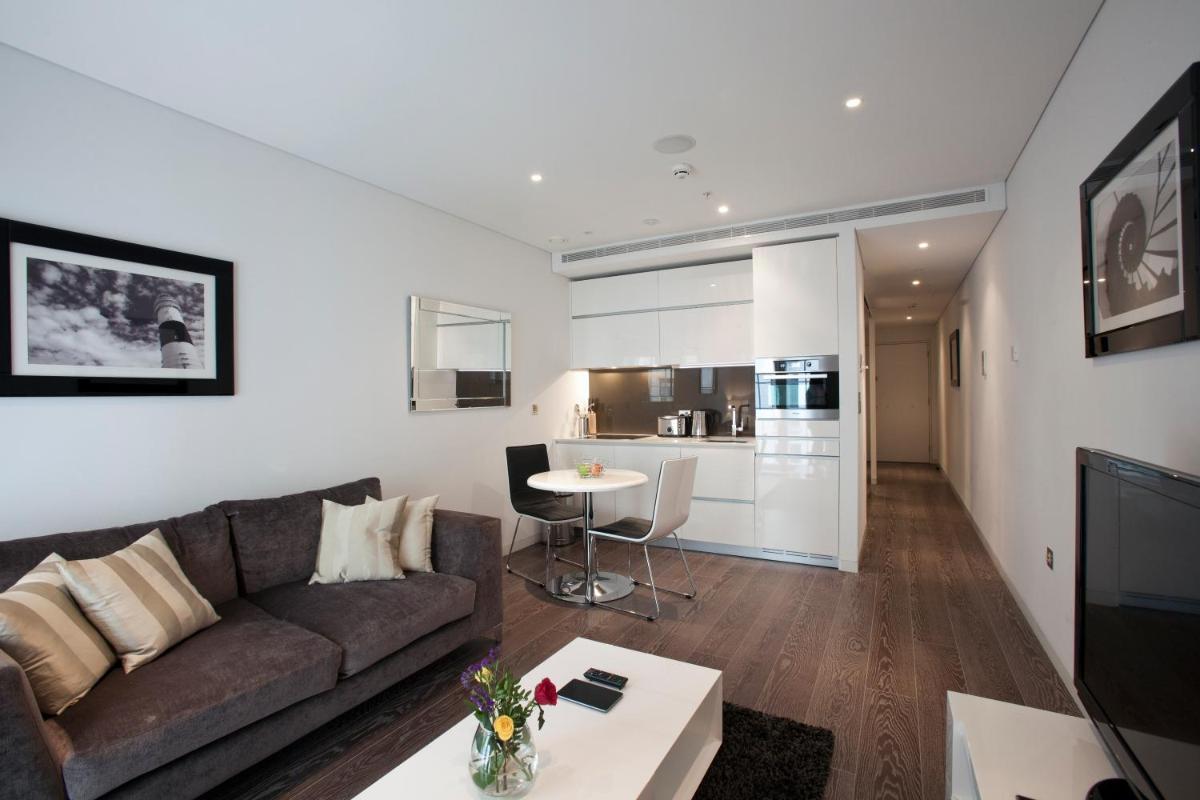 Apple Apartments The Strand