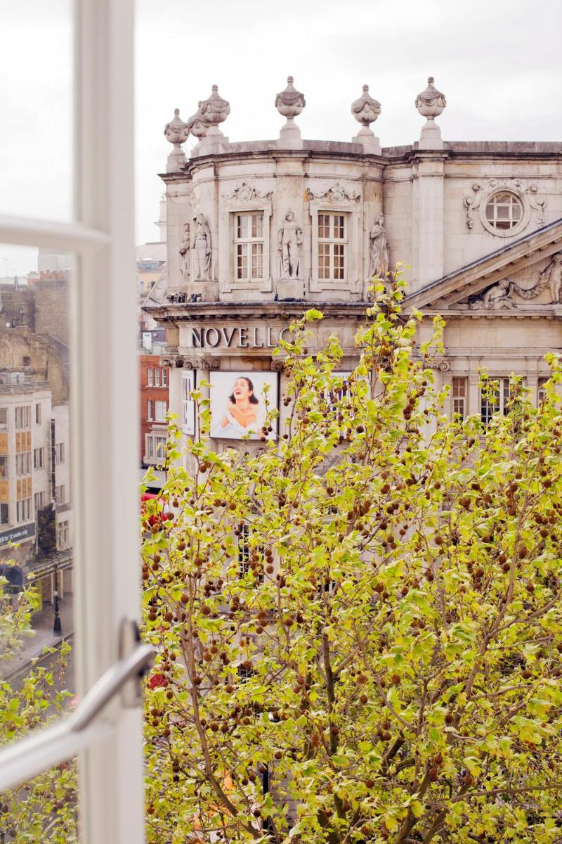 Apple Apartments The Strand