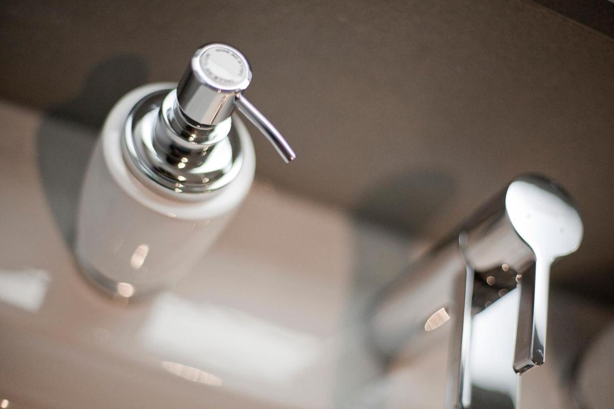 Apple Apartments The Strand