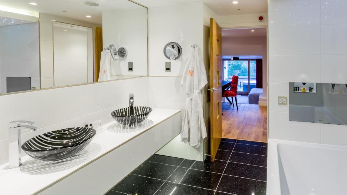 Applegarth Villa Hotel & Restaurant (Adult Only)