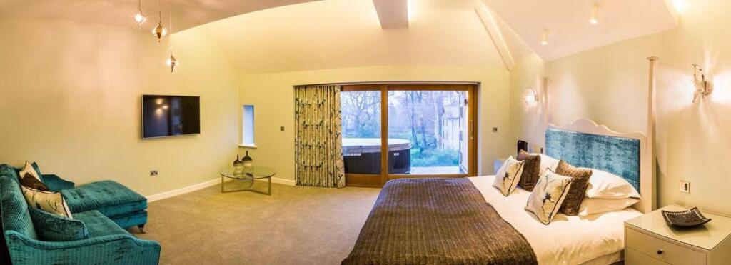 Applegarth Villa Hotel & Restaurant (Adult Only)