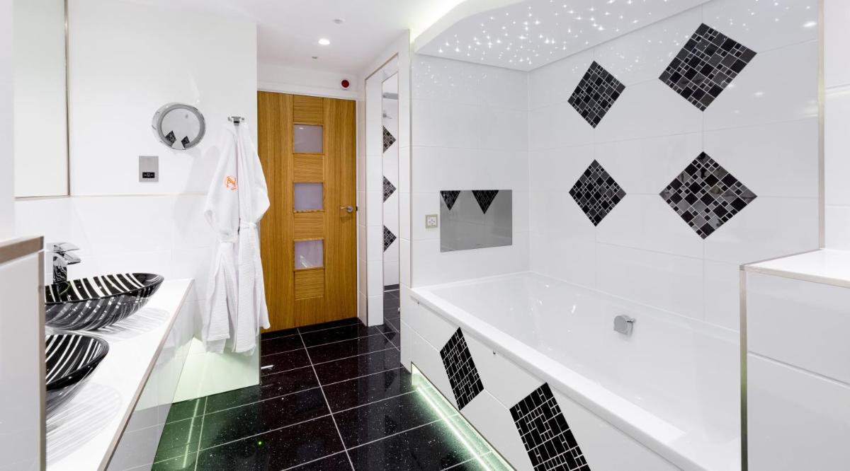Applegarth Villa Hotel & Restaurant (Adult Only)