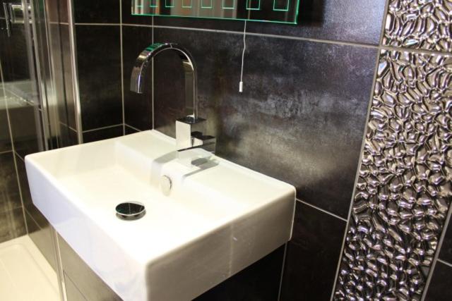 Applegarth Villa Hotel & Restaurant (Adult Only)