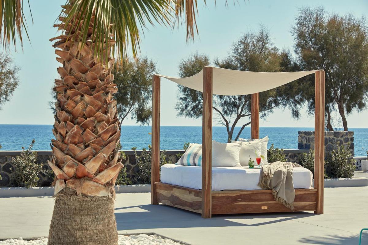 Aqua Blue Beach Hotel