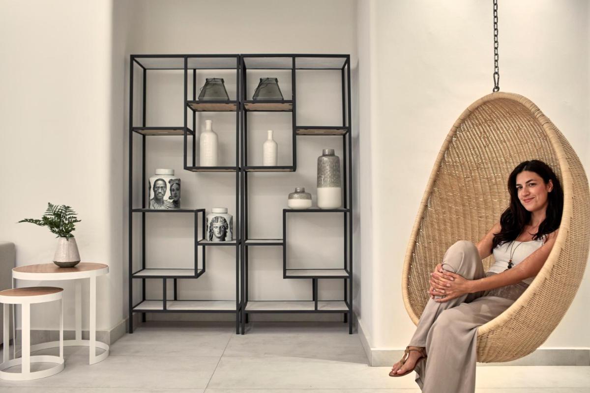 Aqua Blue Beach Hotel