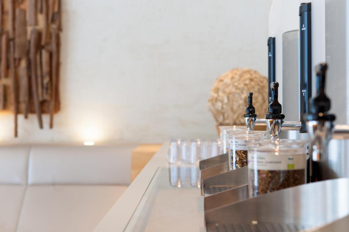 Aqua Dome 4 Sterne Superior Hotel & Tirol Therme Längenfeld