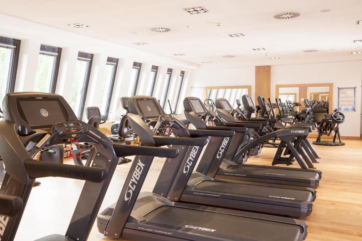 Aqua Dome 4 Sterne Superior Hotel & Tirol Therme Längenfeld