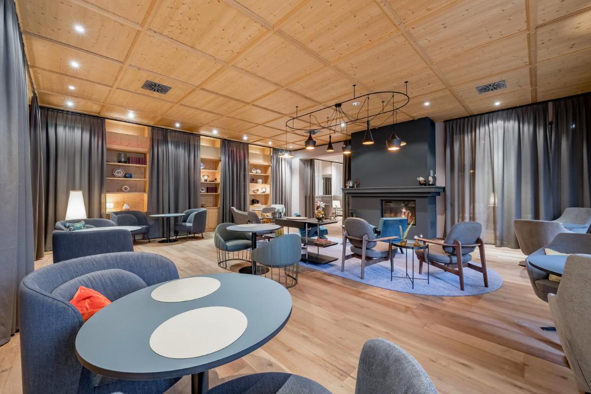 Aqua Dome 4 Sterne Superior Hotel & Tirol Therme Längenfeld