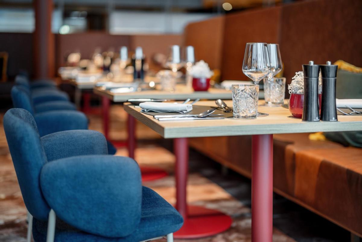 Aqua Dome 4 Sterne Superior Hotel & Tirol Therme Längenfeld