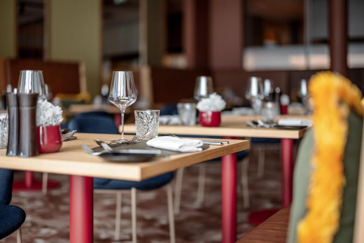 Aqua Dome 4 Sterne Superior Hotel & Tirol Therme Längenfeld