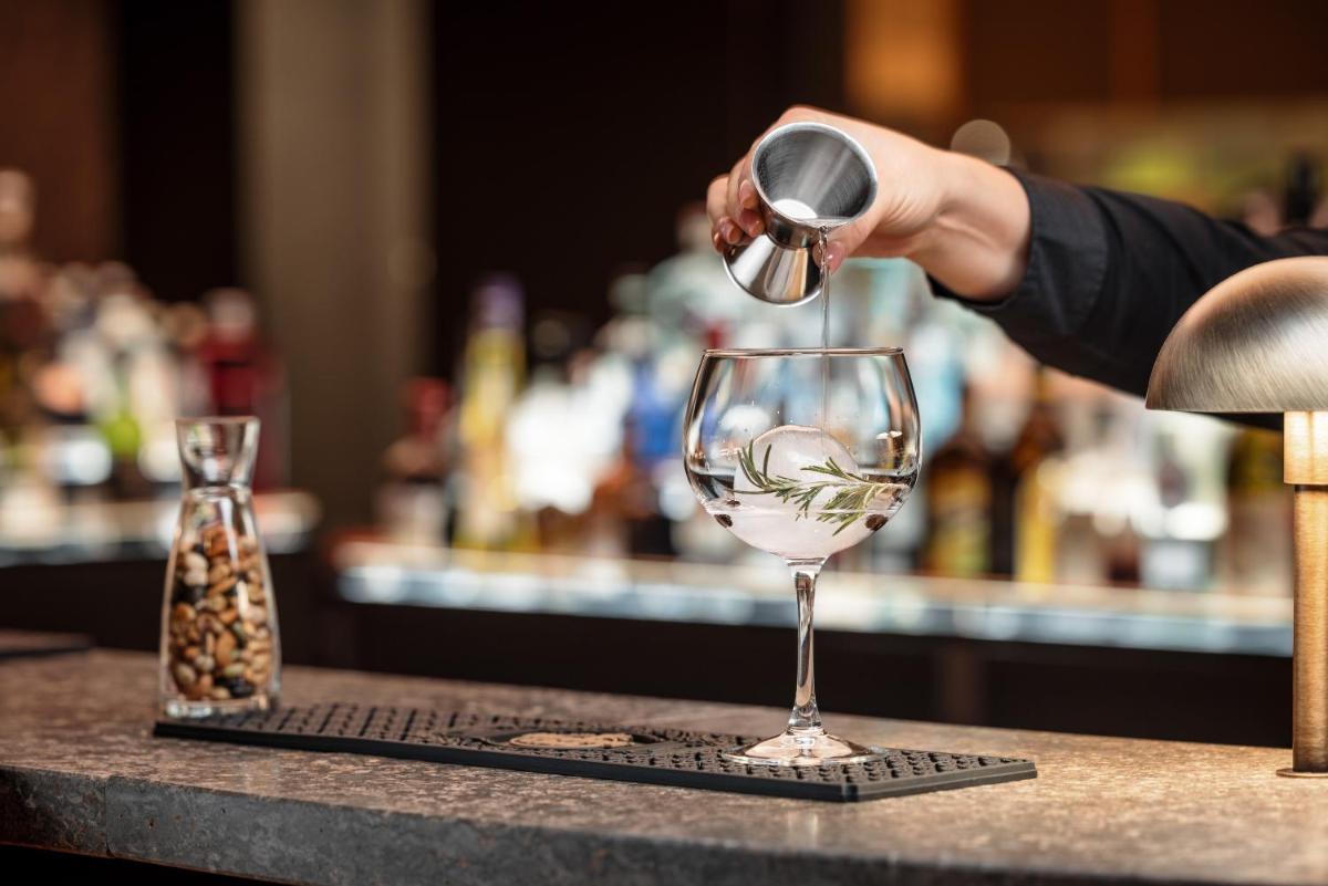 Aqua Dome 4 Sterne Superior Hotel & Tirol Therme Längenfeld