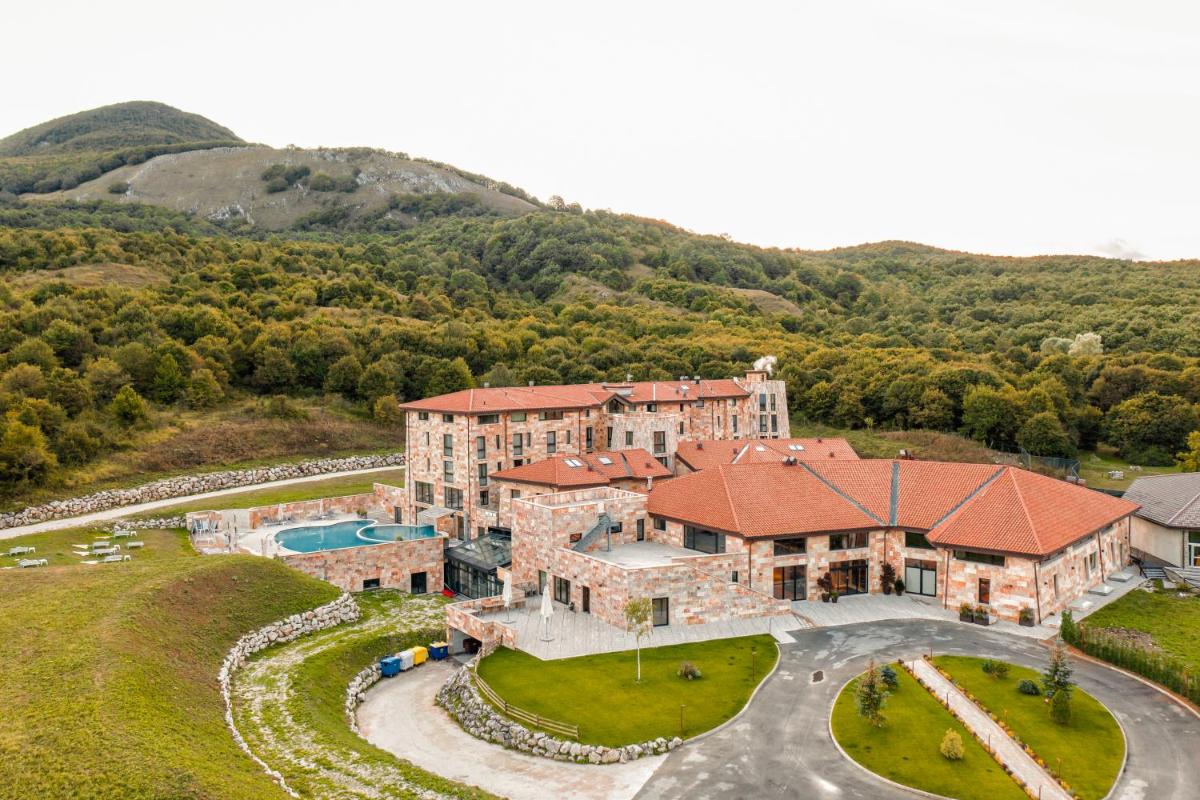 Aqua Montis Resort & Spa