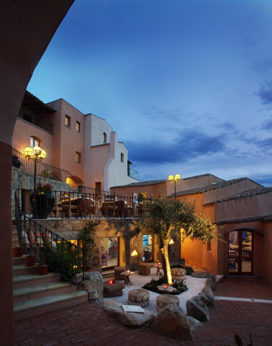 Hotel Arathena
