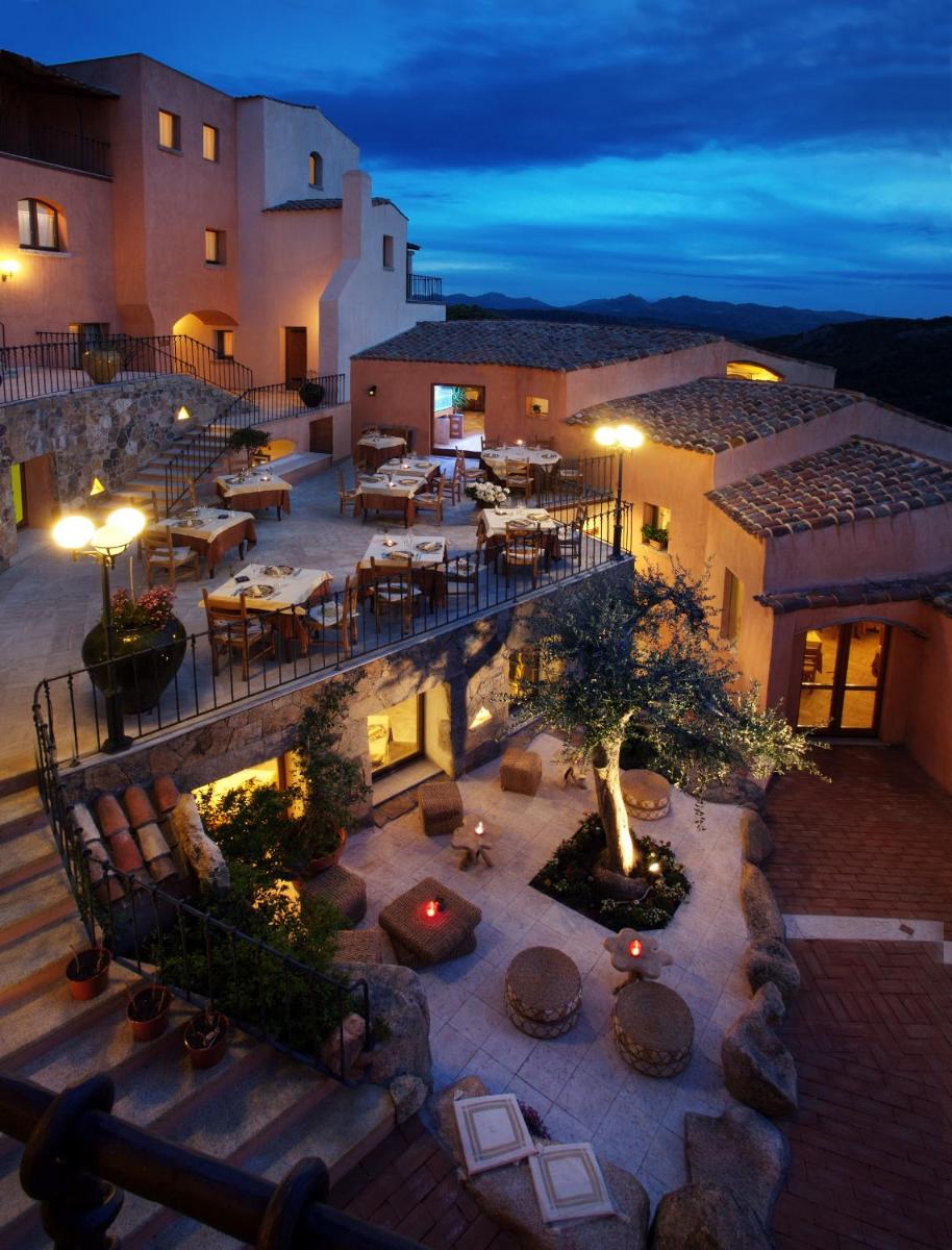 Hotel Arathena