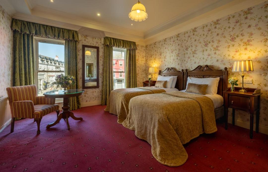 Arbutus Hotel