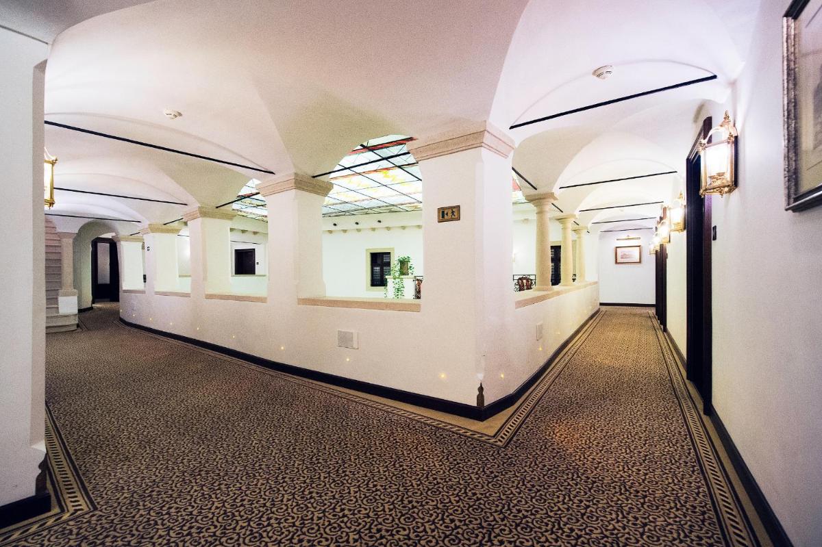 Arcadia Boutique Hotel