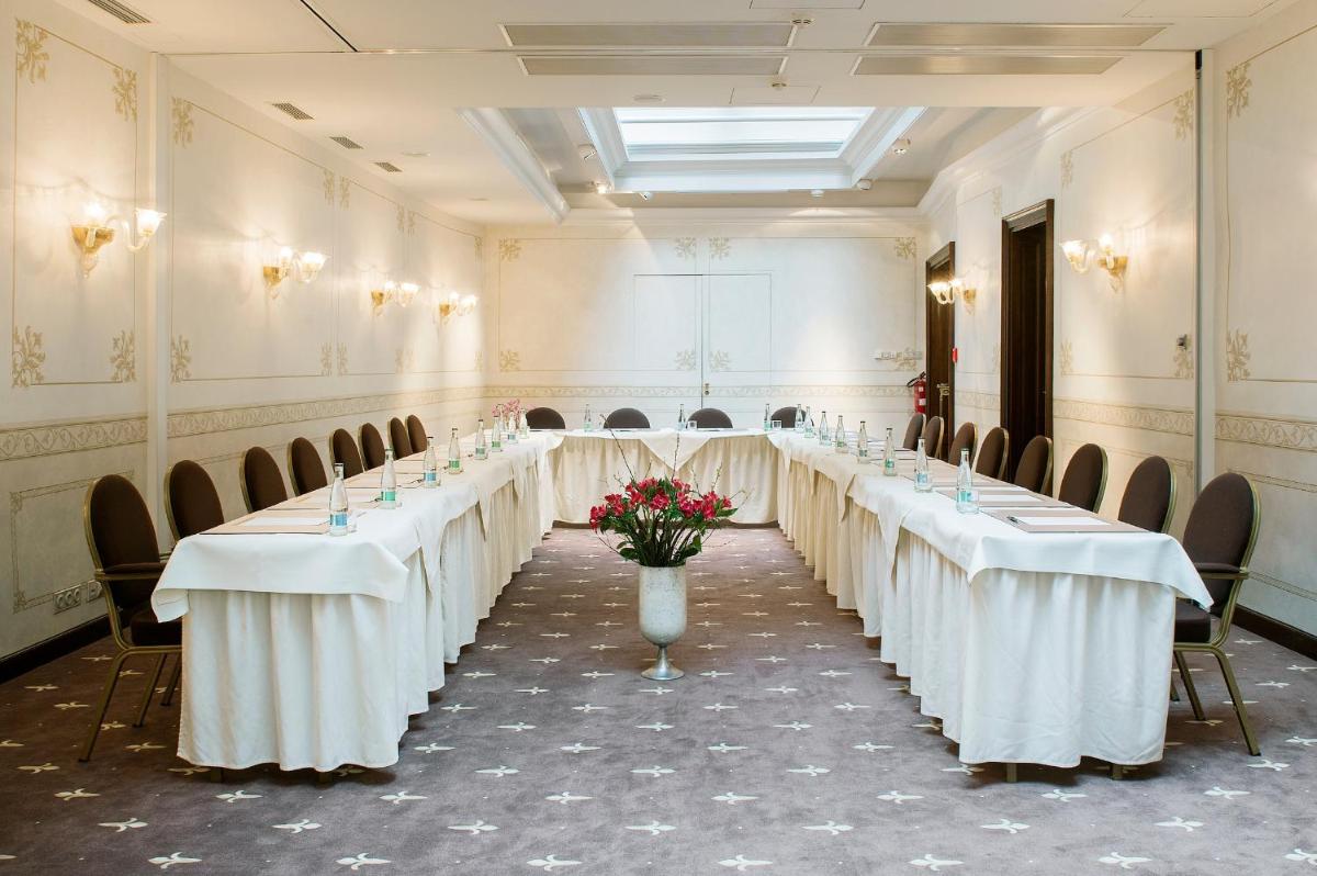 Arcadia Boutique Hotel