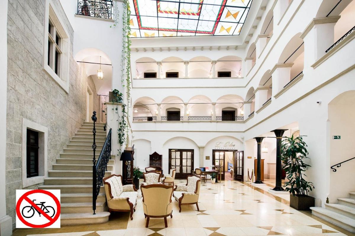 Arcadia Boutique Hotel