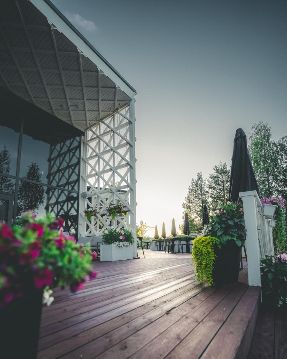 Arctic TreeHouse Hotel