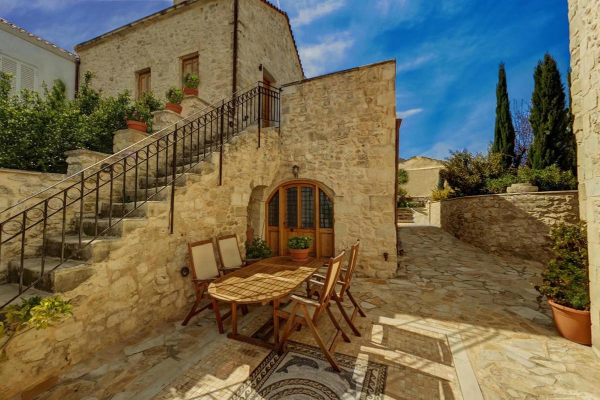 Arcus Suites