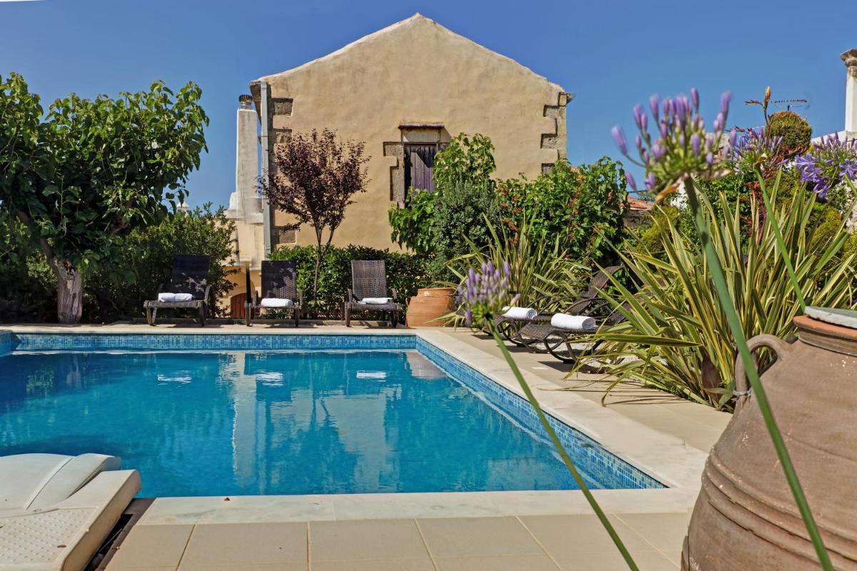 Arcus Suites