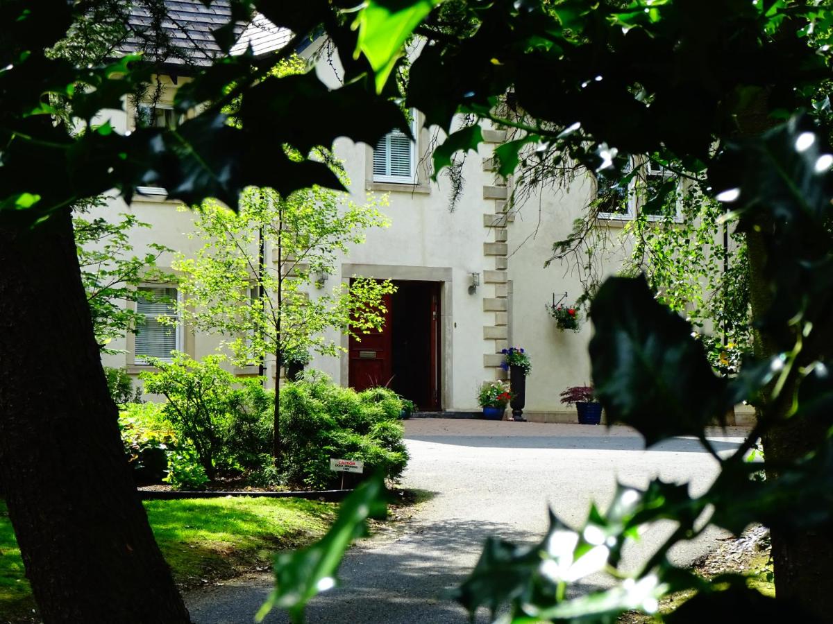 Arden Country House