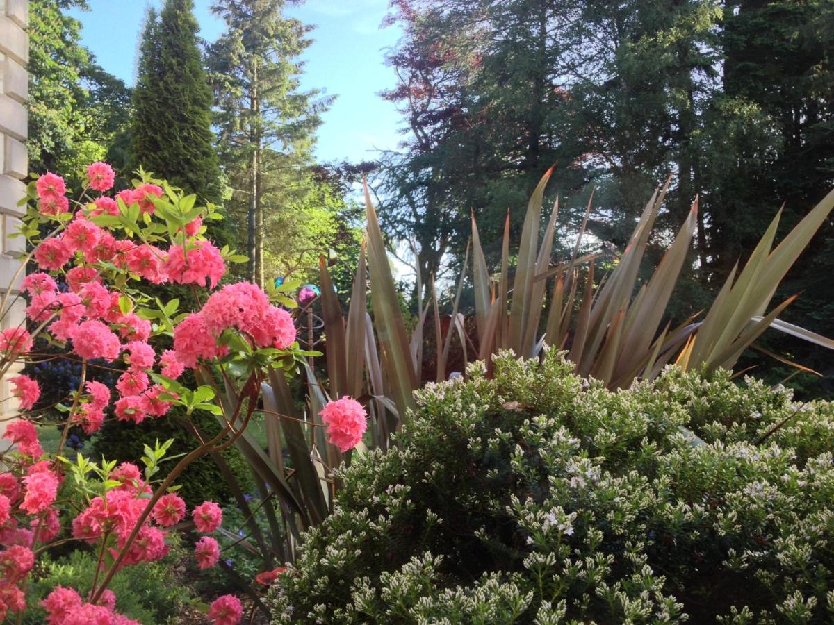 Arden Country House