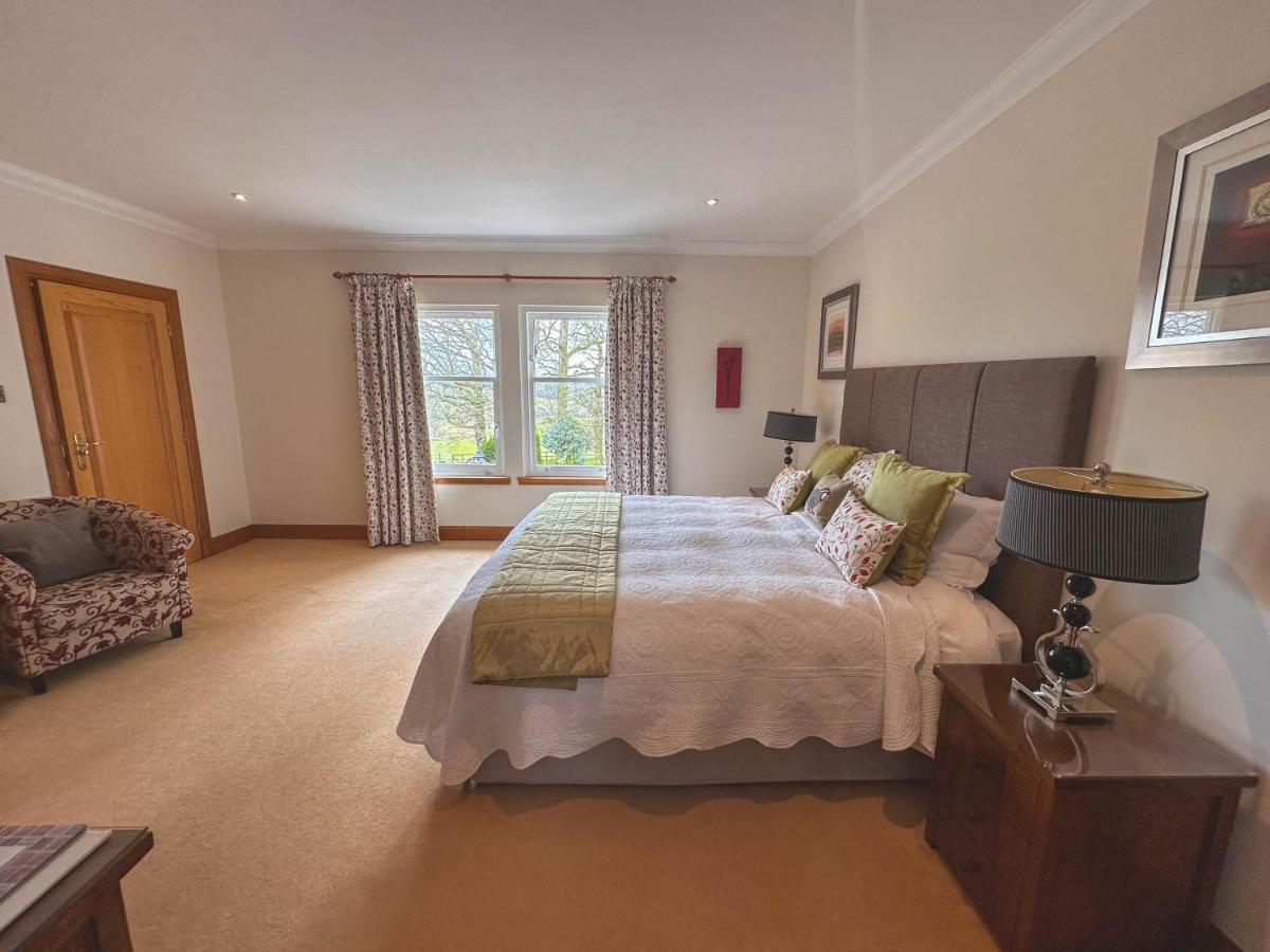 Arden Country House