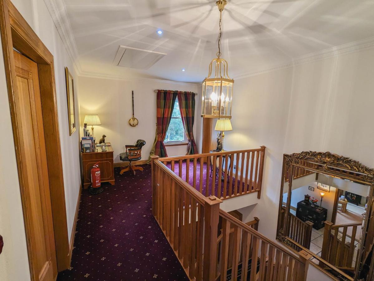 Arden Country House