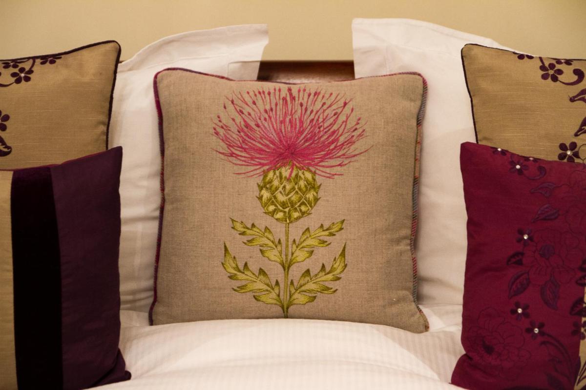 Arden Country House