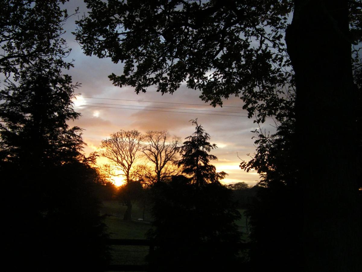 Arden Country House