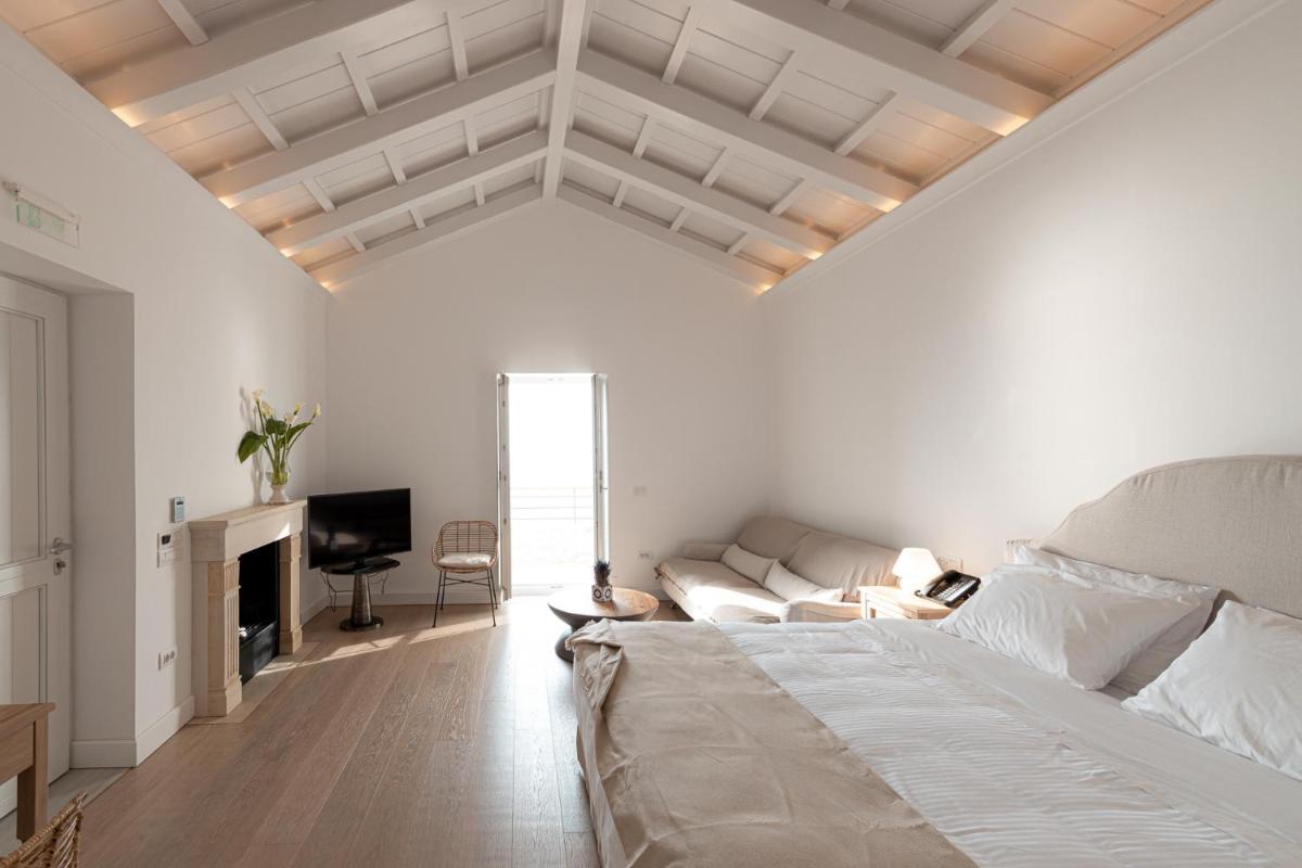 Ariá Estate Suites & Spa