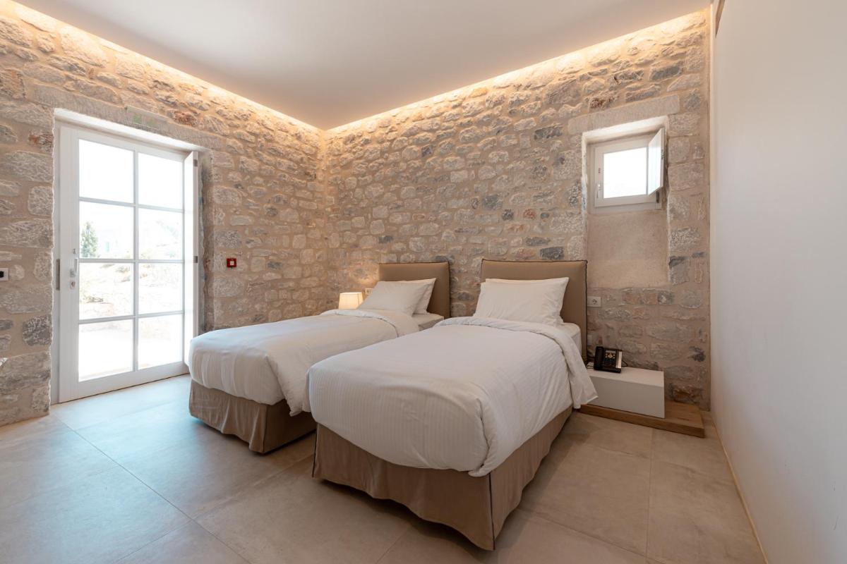 Ariá Estate Suites & Spa