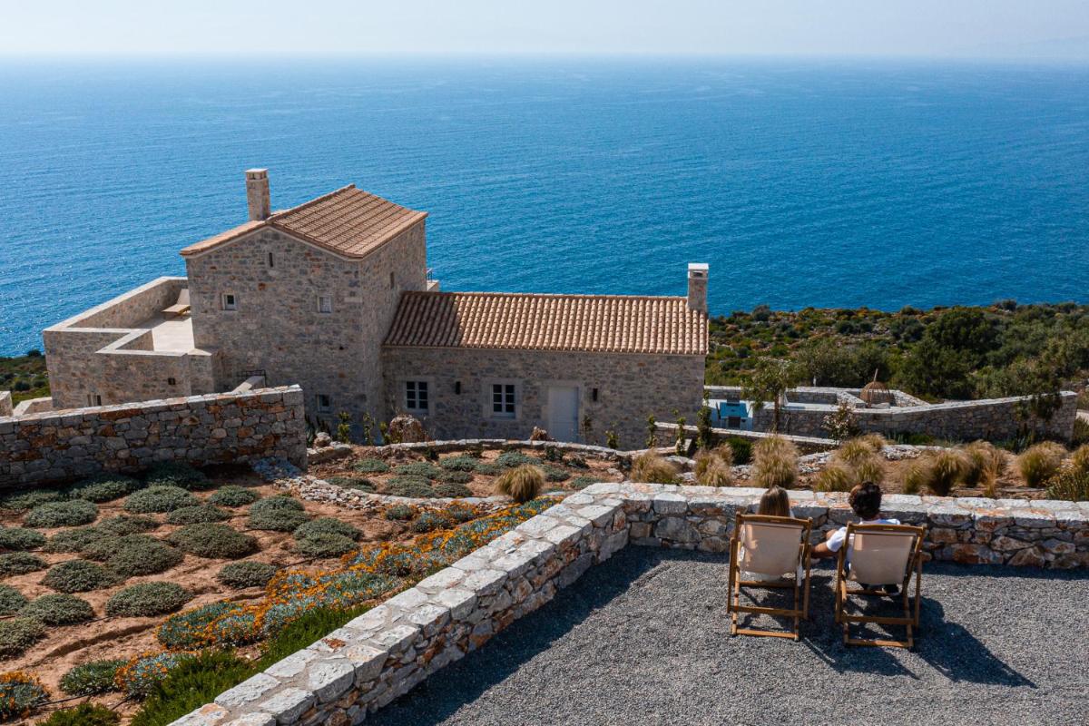 Ariá Estate Suites & Spa