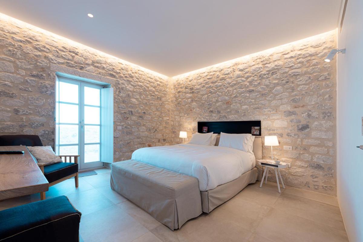 Ariá Estate Suites & Spa