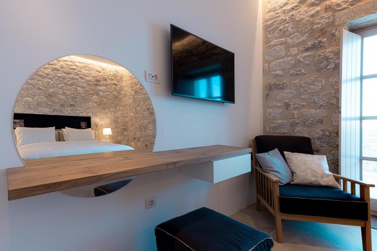 Ariá Estate Suites & Spa