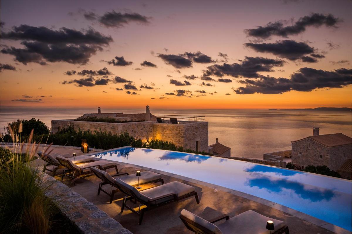 Ariá Estate Suites & Spa