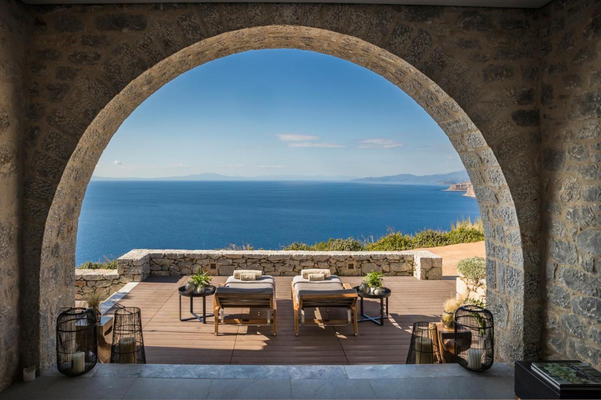 Ariá Estate Suites & Spa