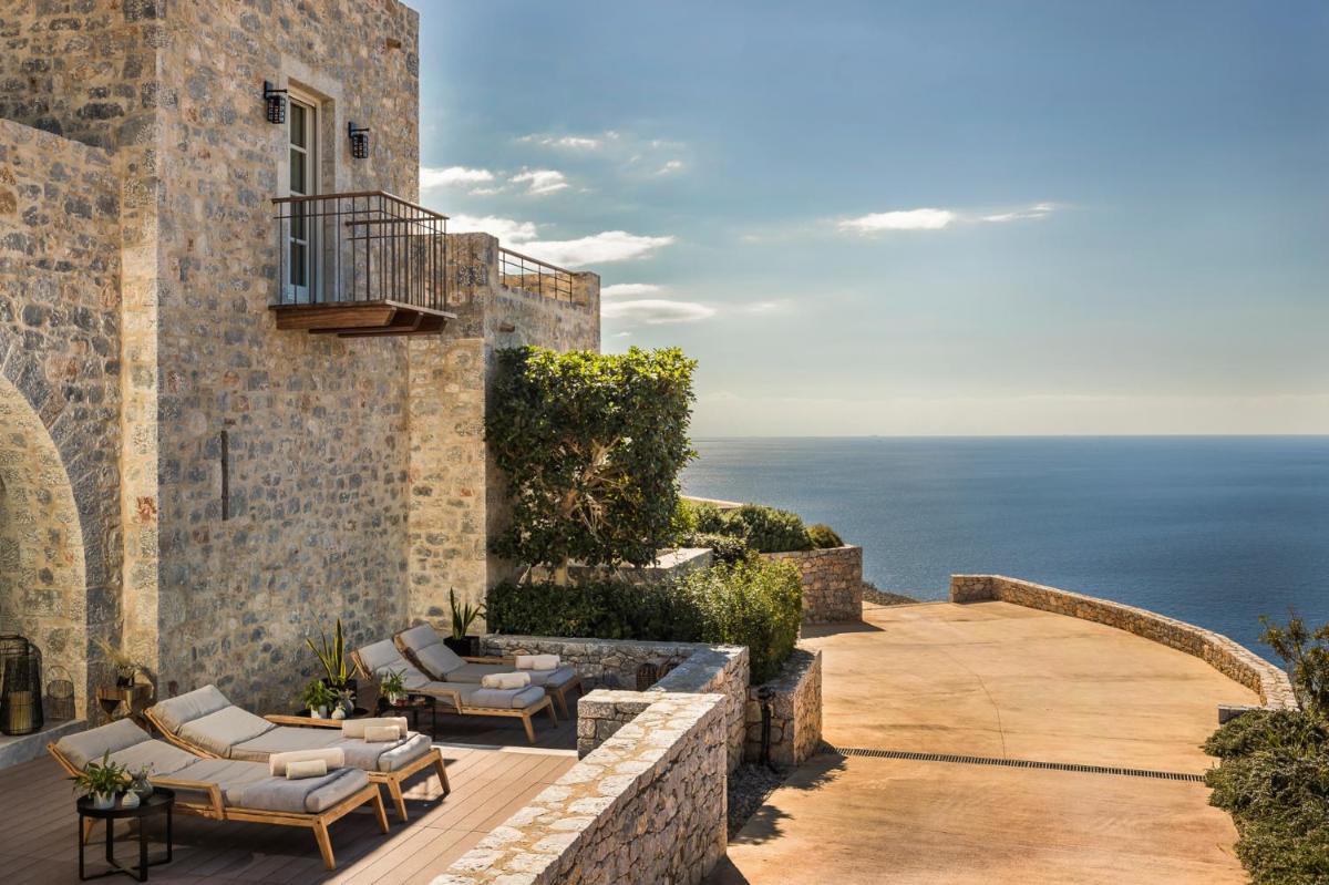 Ariá Estate Suites & Spa