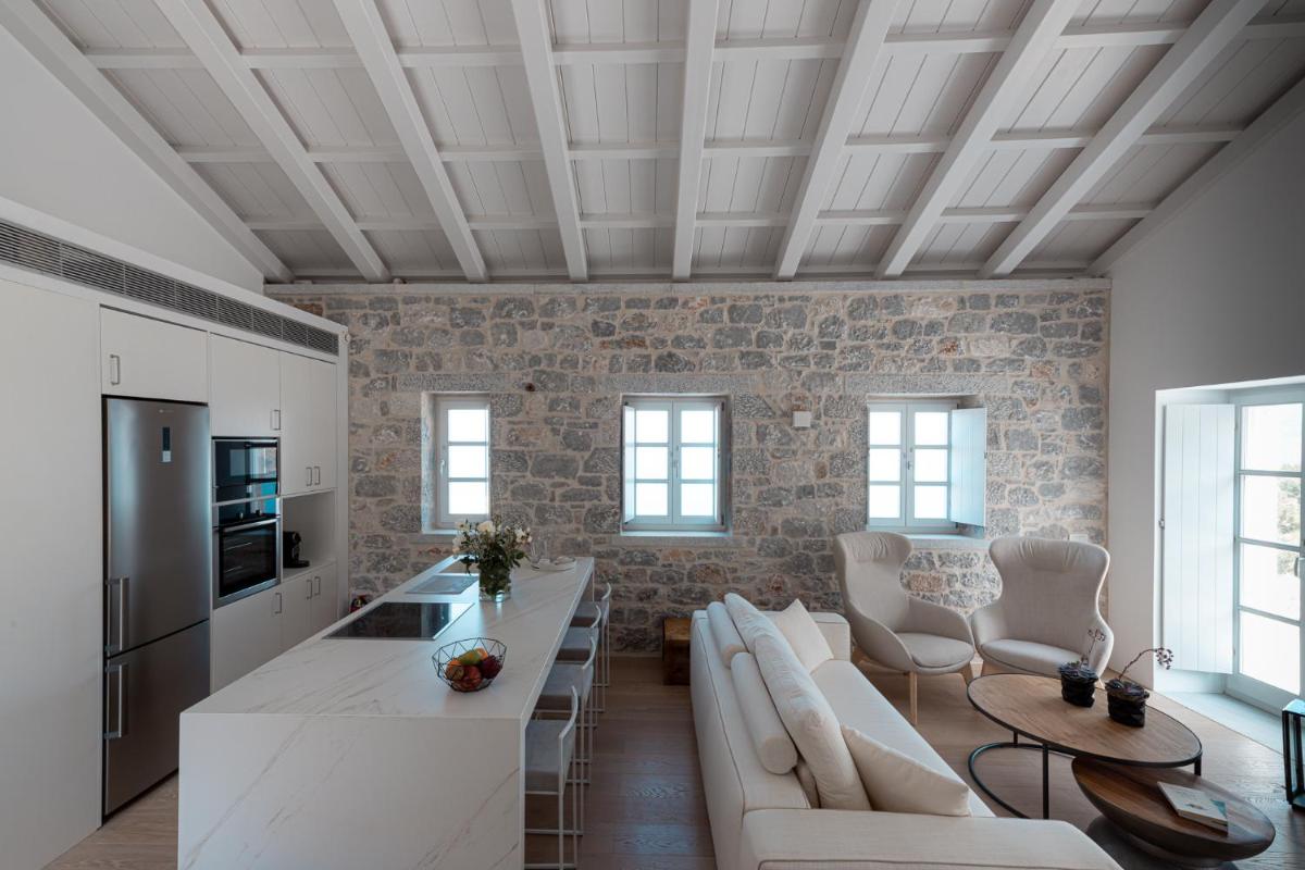 Ariá Estate Suites & Spa